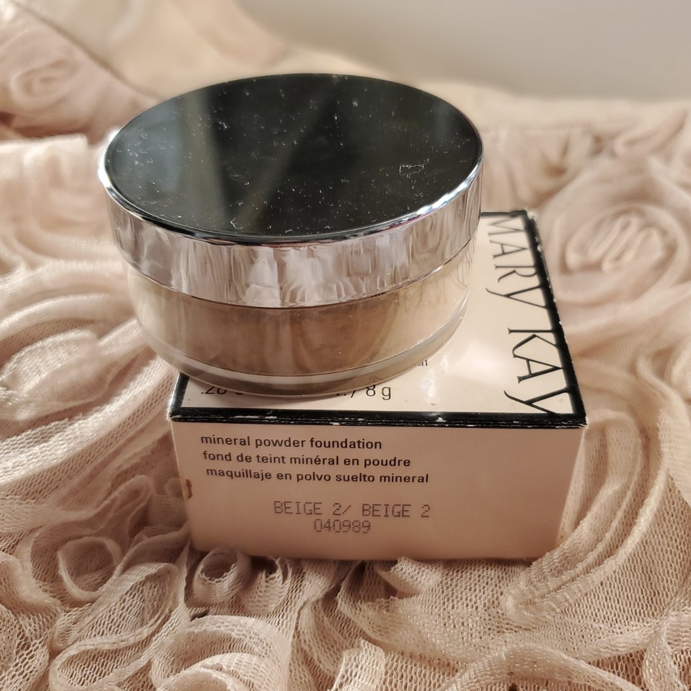 Mary Kay Mineral Powder Foundation